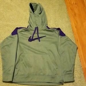 Nike sweatshirt